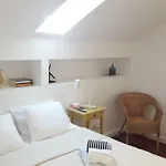 Apartament Modern Cosy Flat With Terrace In Campo De Ourique.