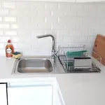 Modern Cosy Flat With Terrace In Campo De Ourique.