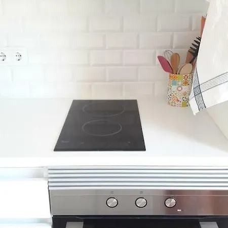Apartman Modern Cosy Flat With Terrace In Campo De Ourique. Lisboa